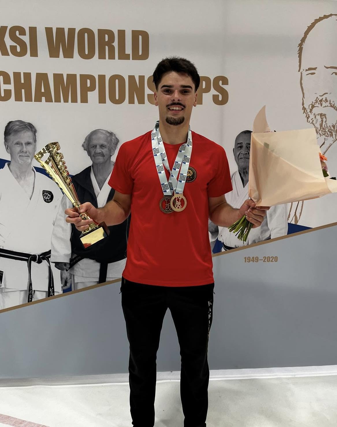 João Seco medalhado no WKSI World Championships